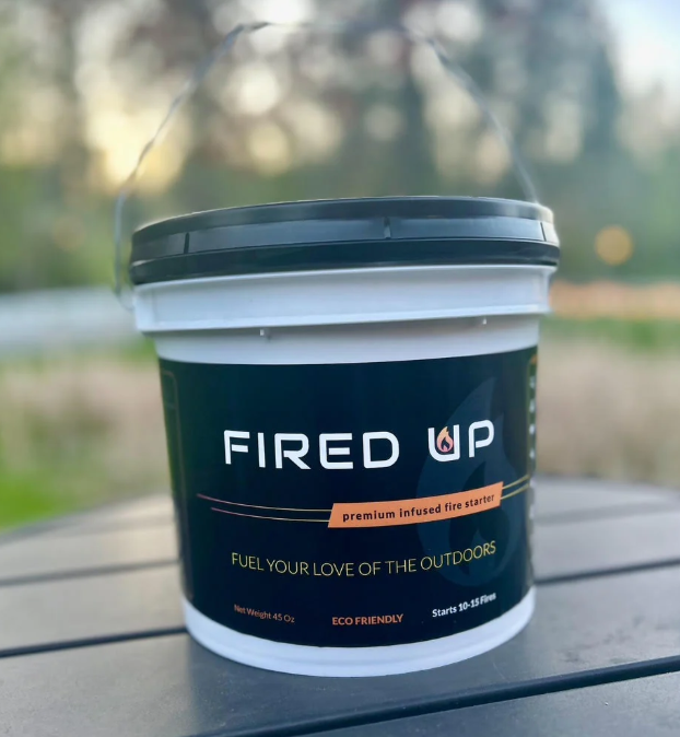 1 Gallon Fired Up Fire Starter Bucket with Scoop (15 fires)